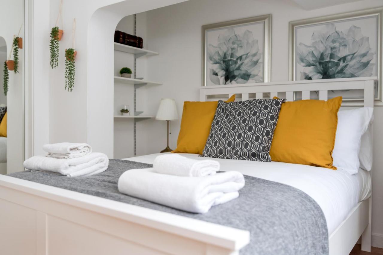 Cosy 1 Bedroom In The West End 爱丁堡 外观 照片